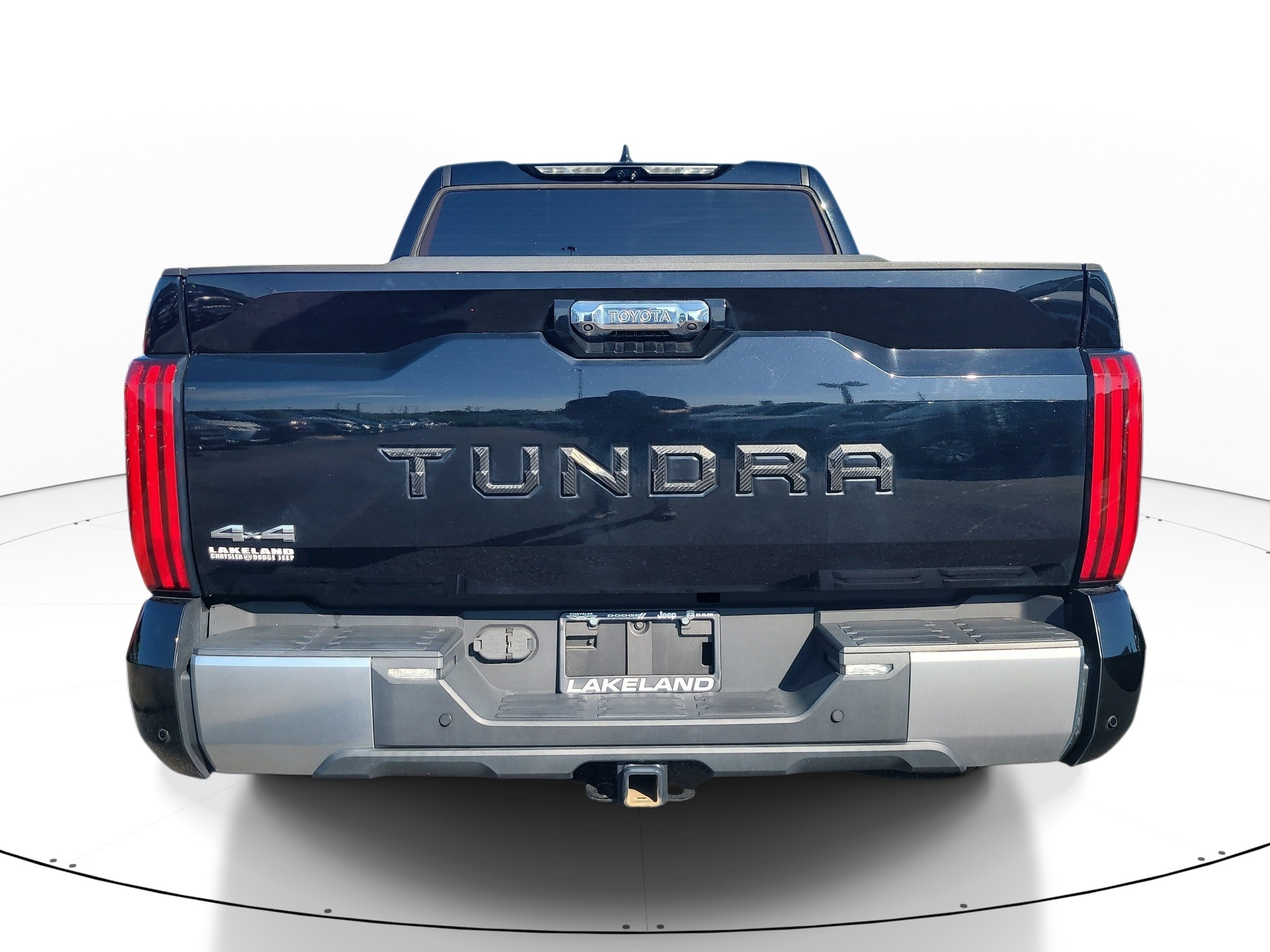 Used 2023 Toyota Tundra Limited AWD/4WD image 5