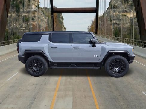 New 2026 GMC Hummer EV SUV AWD/4WD image 13