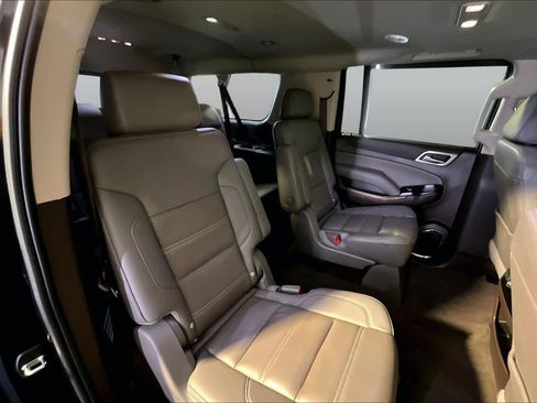 Used 2020 GMC Yukon XL Denali w/ Denali Premium Package AWD/4WD image 20