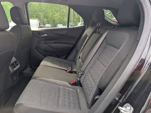 Used 2024 Chevrolet Equinox LT FWD image 16