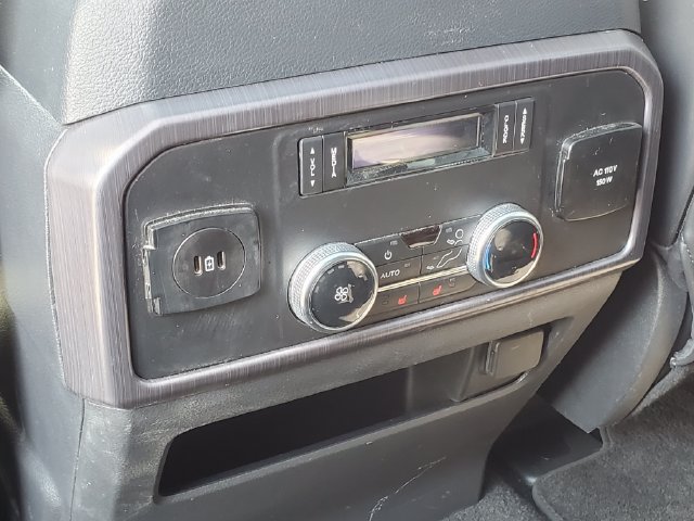 Certified 2024 Ford Expedition Platinum AWD/4WD image 30