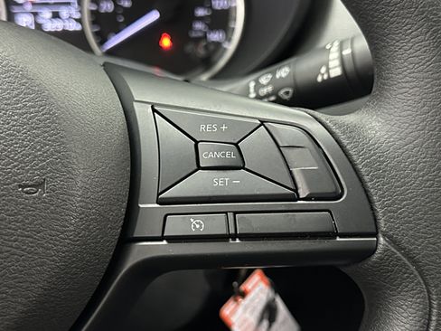 Used 2025 Nissan Versa S image 19