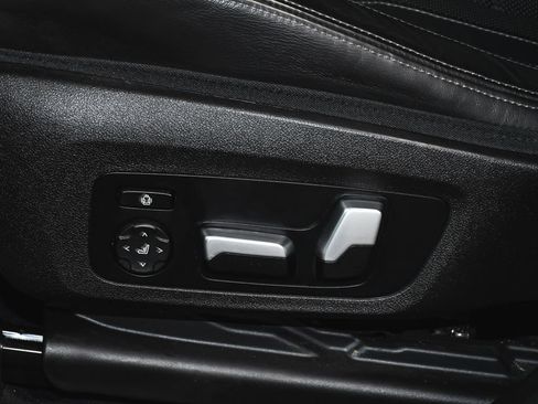 Used 2022 BMW X4 M AWD/4WD image 53