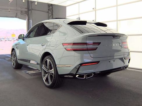 Used 2025 Genesis GV80 3.5T e-SC AWD/4WD image 3