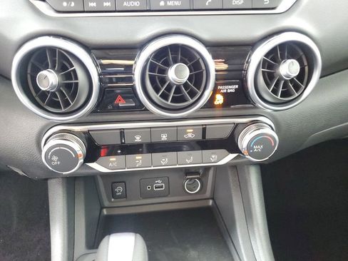 New 2025 Nissan Sentra S image 18