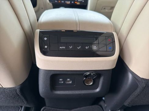Used 2024 INFINITI QX60 Luxe image 12
