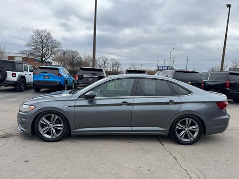 Used 2019 Volkswagen Jetta R-Line w/ R-Line Cold Weather Package FWD image 6