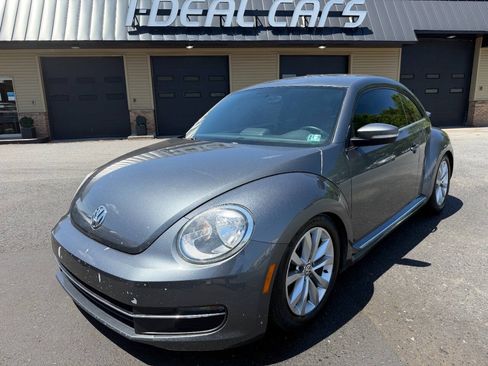 Used 2014 Volkswagen Beetle TDI FWD image 1