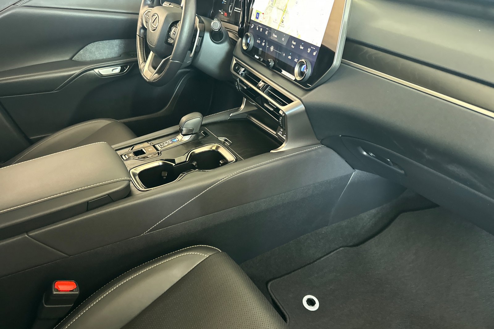 Certified 2025 Lexus RX 350 Premium w/ Accessory Package (K3) FWD image 13