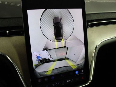 Certified 2025 Volvo EX90 Ultra image 13