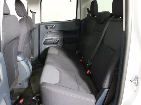 Used 2022 Ford Maverick XL image 11