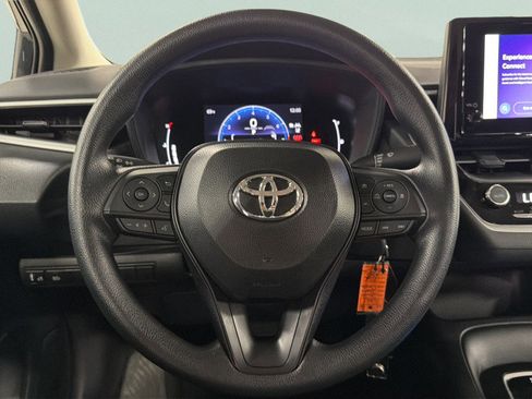 Used 2026 Toyota Corolla LE FWD image 36