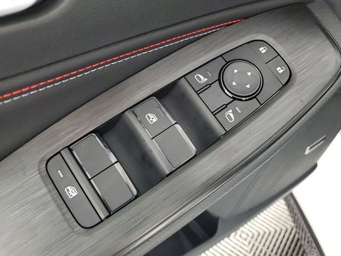 New 2026 Nissan Sentra SR w/ SR Premium Package image 28