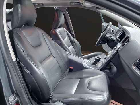 Used 2016 Volvo S60 T5 Premier w/ Climate Package image 13