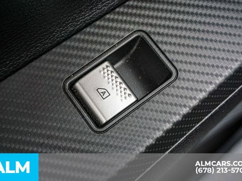 Used 2023 Mitsubishi Outlander SEL image 54