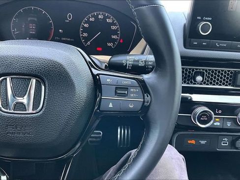 Used 2024 Honda Civic Sport image 11