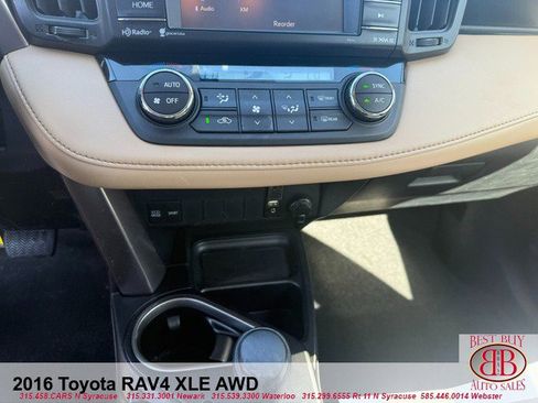 Used 2016 Toyota RAV4 XLE AWD/4WD image 41