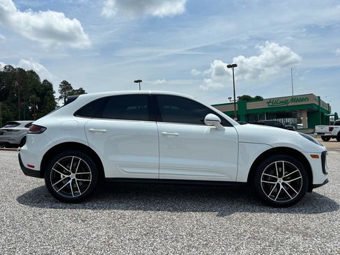 Used 2024 Porsche Macan AWD/4WD image 7