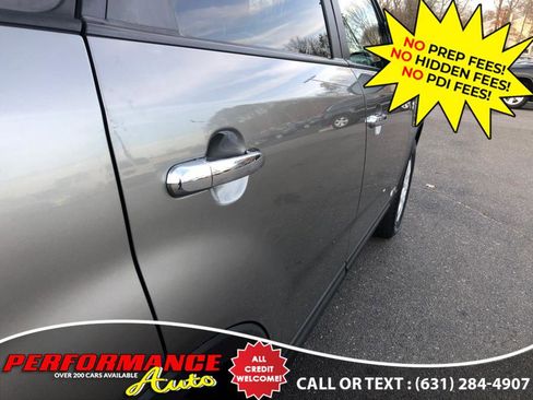 Used 2012 Kia Sorento LX w/ Convenience Pkg image 18