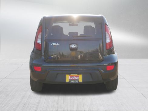 Used 2012 Kia Soul FWD image 6