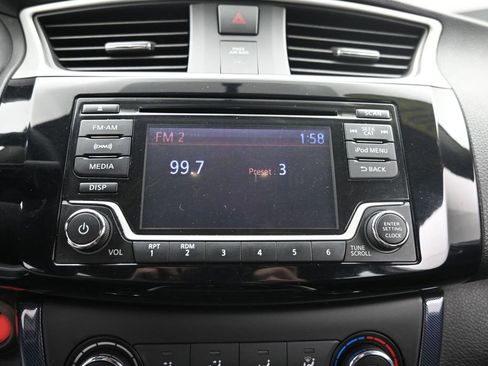 Used 2017 Nissan Sentra SR w/ Protection Package FWD image 13