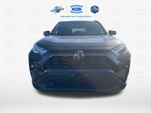 Used 2024 Toyota RAV4 XLE Premium AWD/4WD image 19