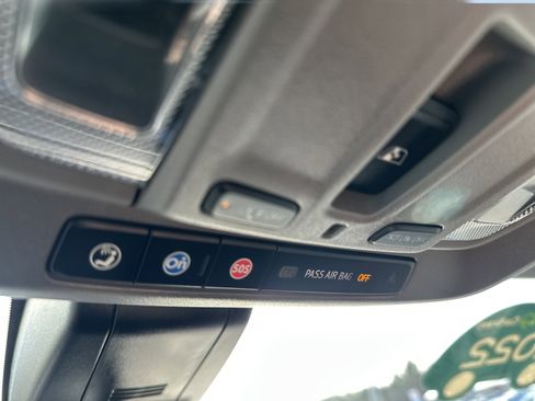 Certified 2022 Chevrolet Silverado 2500 LTZ w/ LTZ Plus Package image 20