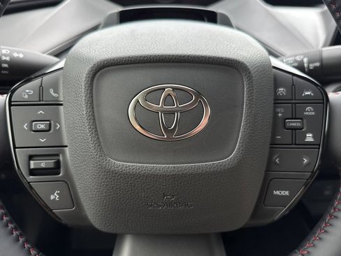 New 2026 Toyota Prius Plug-In Hybrid FWD image 27