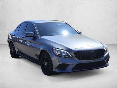 Used 2019 Mercedes-Benz C 300 Sedan image 3
