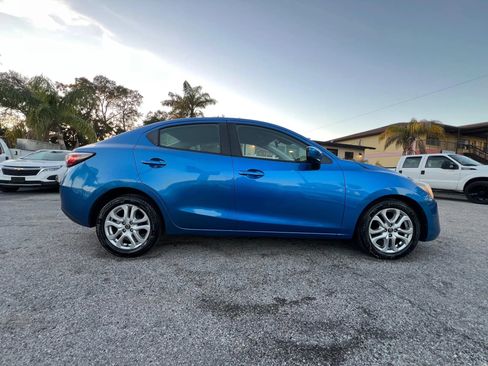 Used 2018 Toyota Yaris iA FWD image 8