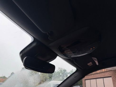 Used 2019 Maserati Levante image 31