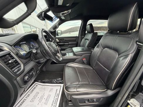 Used 2020 RAM 1500 Limited w/ Black Appearance Package AWD/4WD image 37