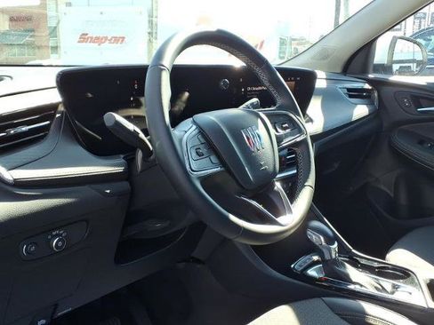 Certified 2024 Buick Encore GX Preferred AWD/4WD image 17