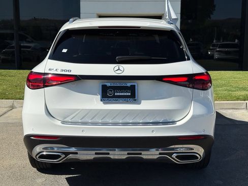 Used 2025 Mercedes-Benz GLC 300 image 13