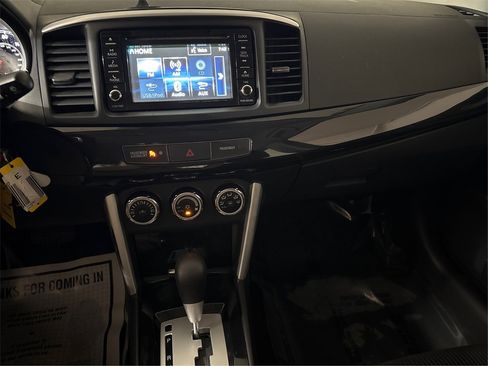 Used 2017 Mitsubishi Lancer ES image 32