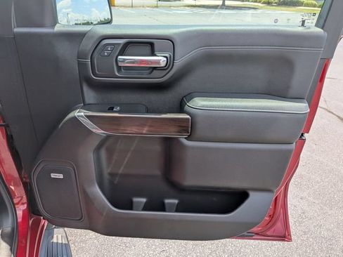 Used 2019 GMC Sierra 1500 SLT w/ SLT Premium Plus Package AWD/4WD image 36