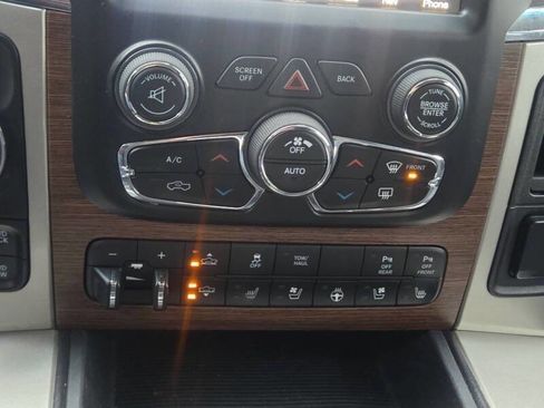 Used 2015 RAM 1500 Laramie w/ Convenience Group AWD/4WD image 20