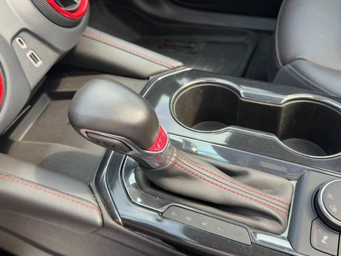 Used 2020 Chevrolet Blazer RS FWD image 21