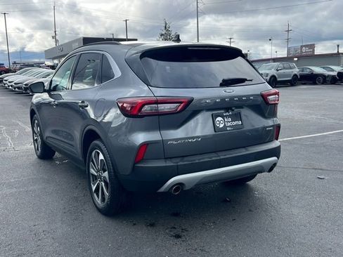 Used 2024 Ford Escape Platinum image 9