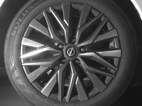 Used 2025 Nissan Altima 2.5 SV image 15