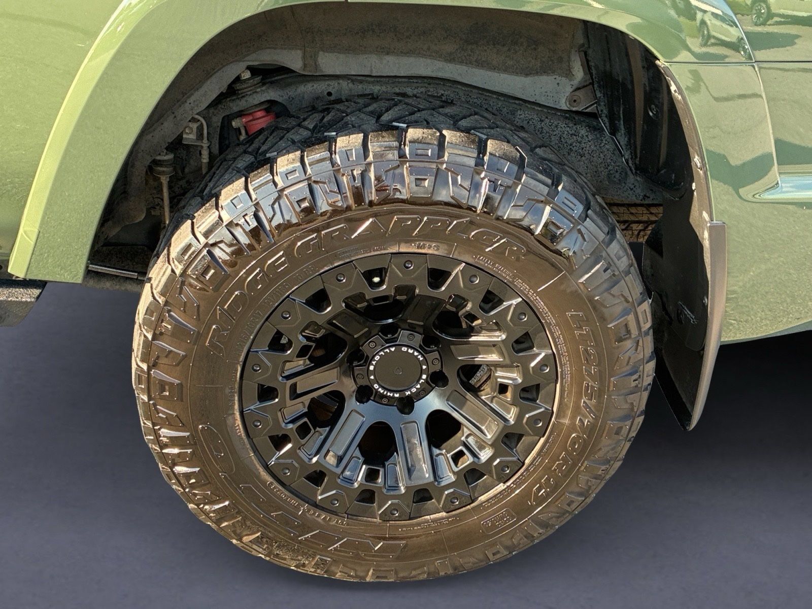 Used 2022 Toyota 4Runner Limited AWD/4WD image 9