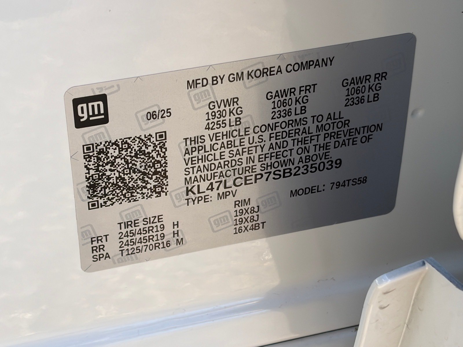 Used 2025 Buick Envista Avenir FWD image 37