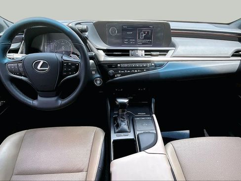 Used 2020 Lexus ES 350 w/ Premium Package FWD image 16