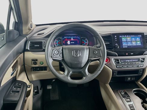 Used 2021 Honda Pilot EX image 17