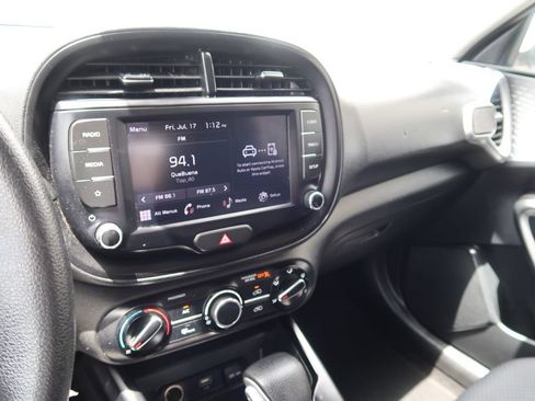 Used 2023 Kia Soul LX w/ Option Group 015 FWD image 14