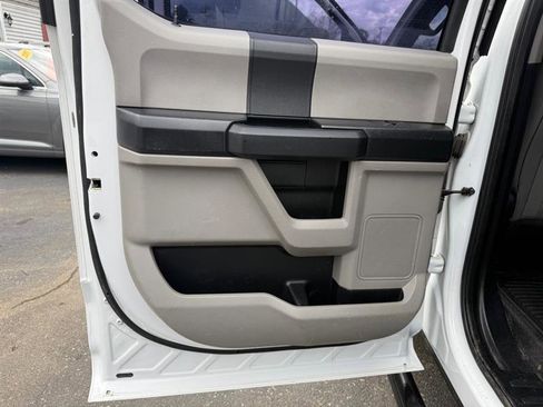 Used 2017 Ford F250 XL w/ Power Equipment Group image 27