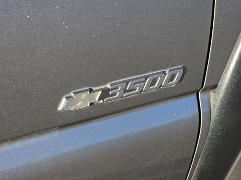 Used 2006 Chevrolet Silverado 3500 W/T w/ Skid Plate Package image 41