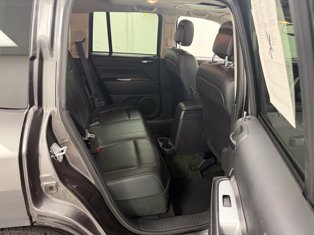 Used 2016 Jeep Compass High Altitude FWD image 14