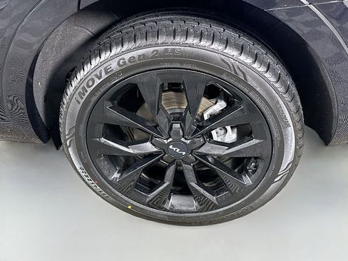 Certified 2023 Kia Sorento SX AWD/4WD image 36