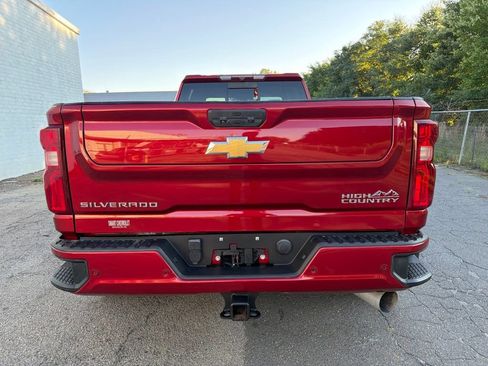 Used 2022 Chevrolet Silverado 3500 High Country w/ Safety Package II AWD/4WD image 3